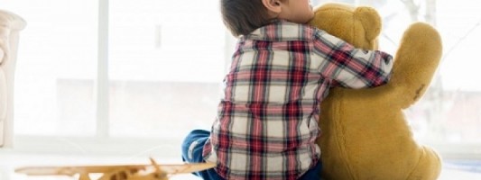 Αυτισμός: κομβικός ο ρόλος των γονέων