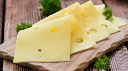 Το τυρί αυξάνει τις πιθανότητες εμφάνισης καρδιακών παθήσεων;