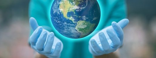 Κορονοϊός: Πλησιάζει το τέλος της πανδημίας, αλλά θα μάθουμε να ζούμε με τον ιό
