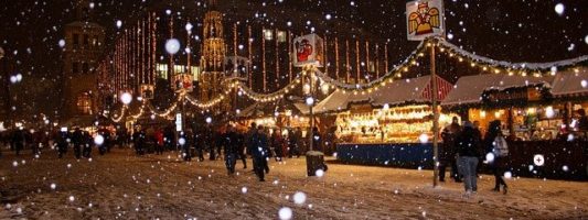 Κορoνοϊός: Πως θα κάνουμε Χριστούγεννα – Ρεβεγιόν ως 9 άτομα, απαγόρευση κυκλοφορίας, μαγαζιά click away